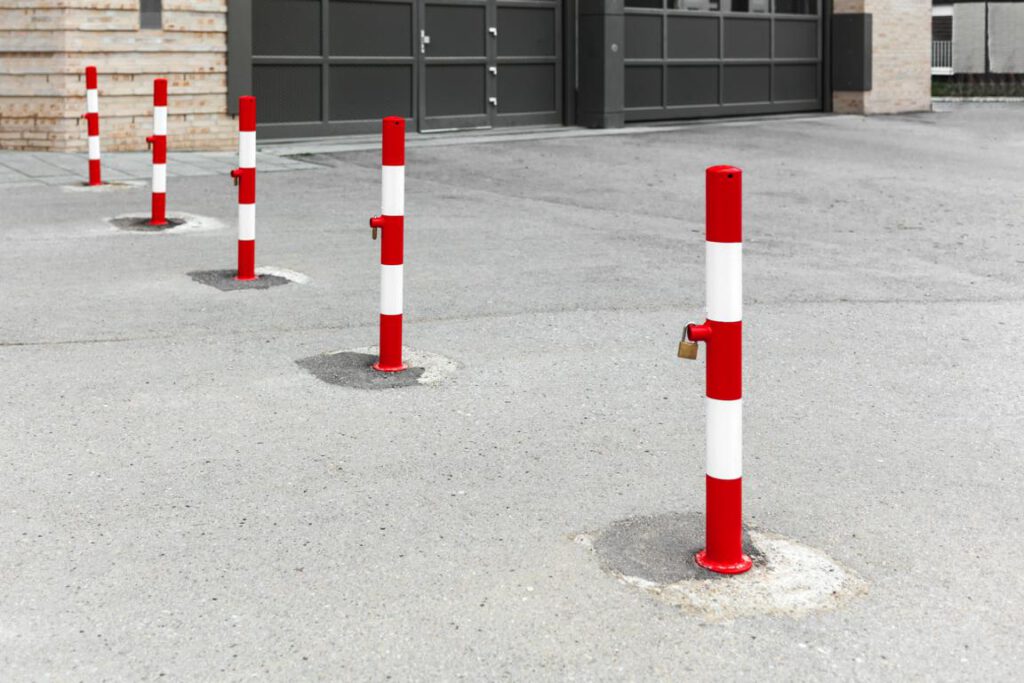 Parkplatzauslastung
Parkplatzbelegungsgrad
Parkplatzbewirtschaftungskosten
Parkplatzverkehrsfluss
Öffentlicher Parkplatz
Privatparkplatz
Parkplatzgebührenordnung
Parkplatzvignette
Mehrstöckiges Parkhaus
Parkplatzkonzept